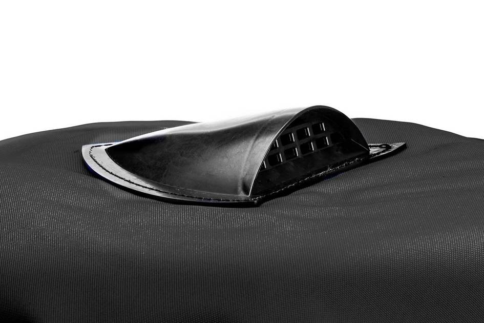 Sharkskin™ Supreme Conventional Bass Boat Cover Sewn-in Vent