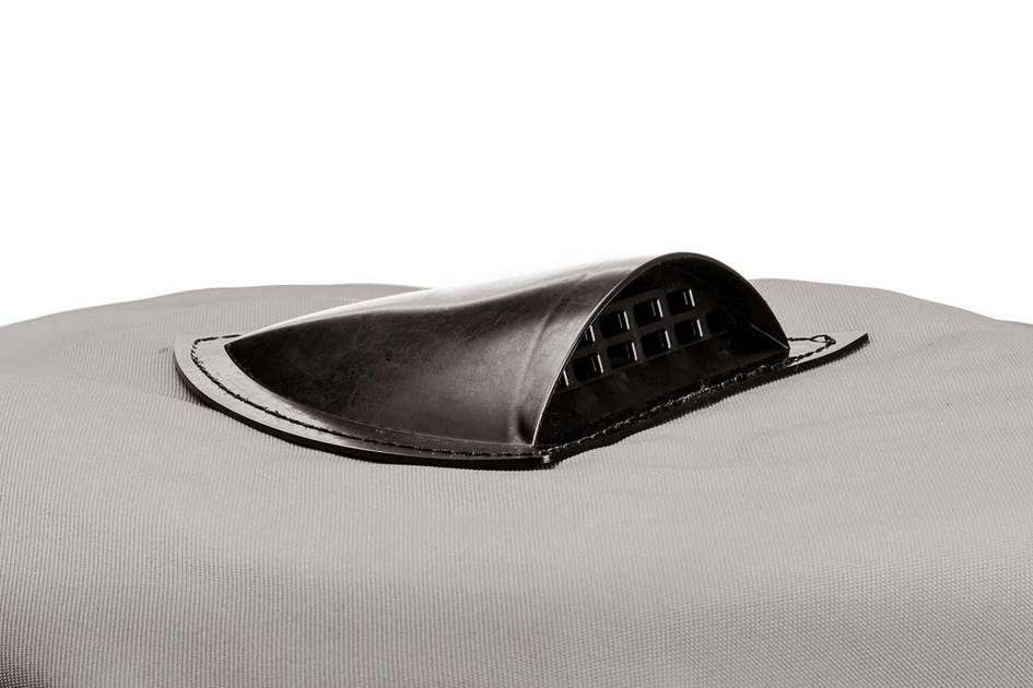 Sharkskin™ Supreme Conventional Bass Boat Cover Sewn-in Vent