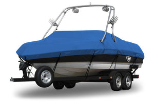 Sharkskin™ Supreme Conventional Ski Boat with Arch Boat Cover In Use